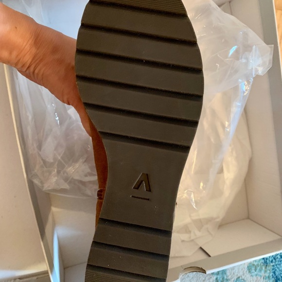 BNIB ABEO KALEIGH SUEDE BOOTS -Maple, Size 11, Neutral Footbed - Picture 5 of 13